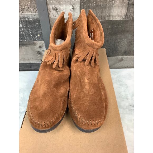 Minnetonka Women's 8.5 Tan Ankle Bootie Real Leather Fringe Southwestern LB14-9 - Picture 2 of 7